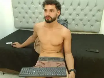 Chaturbate Live Sex of ethan_wolf75