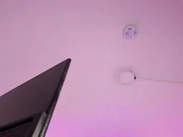 Chaturbate Sex Cam of girl_gray