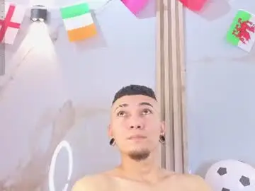 Chaturbate Free Live Porn of logan_and_rachel
