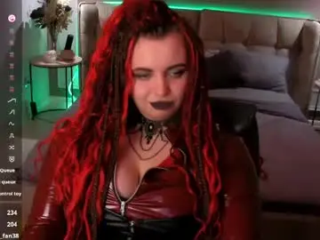 Chaturbate Live Sex of maya_mils