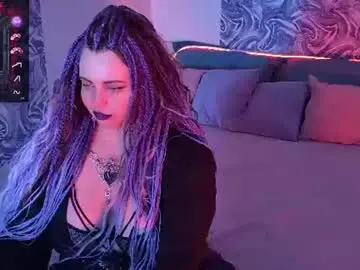 Chaturbate Live Porn of maya_mils