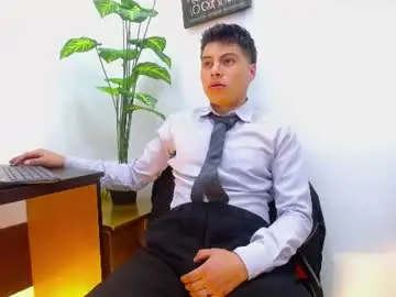 Chaturbate Sex Chat of aquilestaylor