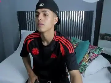 Chaturbate Best live sex cam show of axel_mendoza_