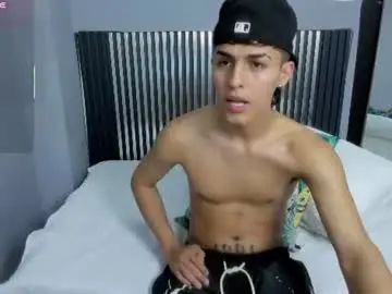 Chaturbate Adult Video Chat of axel_mendoza_
