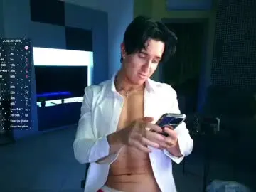 Chaturbate Nude Webcam of christianlevine_