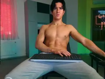 Chaturbate Adult Webcams of christianlevine_