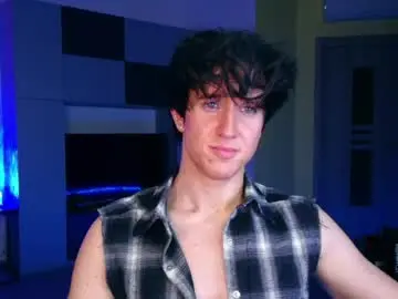 Chaturbate Live Sex Cam of christianlevine_