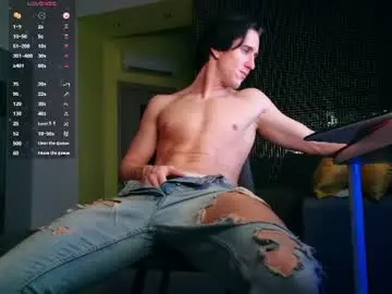 Chaturbate Live Sex Cam of christianlevine_