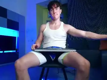 Chaturbate Nude Webcam of christianlevine_