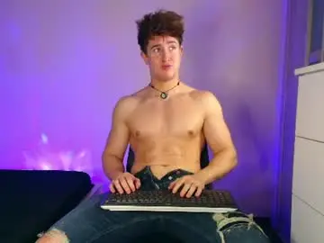 Chaturbate Nude Webcam of christianlevine_