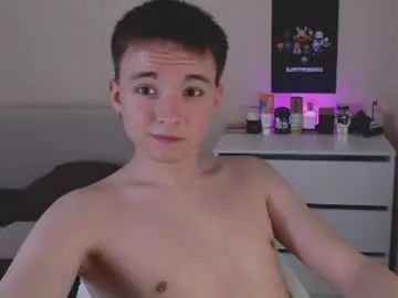 Chaturbate Live Porn of daniel_isaak