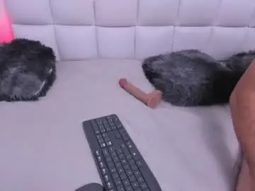 Chaturbate Live Sex Cam of esteban_fox69