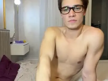 Chaturbate Watch Live Sex Cams of forrestgamp