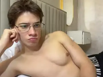 Chaturbate Live Porn of forrestgamp