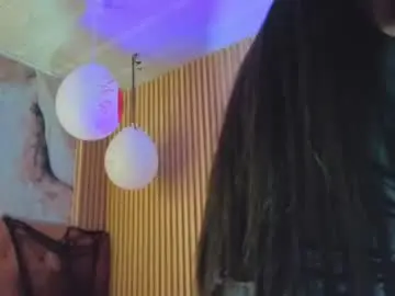 Chaturbate Free Live Porn of mahyra_tay
