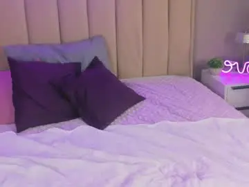 Chaturbate Free Live Porn of miaa_hill