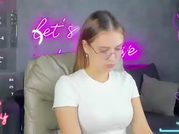 Chaturbate Watch Live Sex Cams of miaa_hill