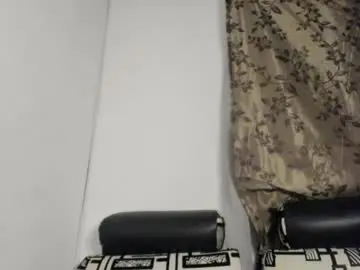 Chaturbate Live Sex Cam of nathaly_love96
