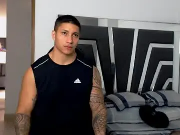 Chaturbate Watch Live Sex Cams of noah_harris01