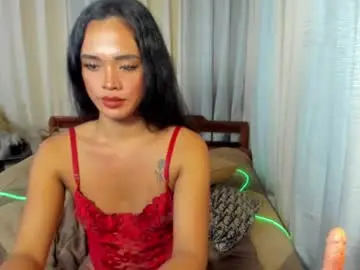 Chaturbate Free Live Porn of urmorenagoddess_xx