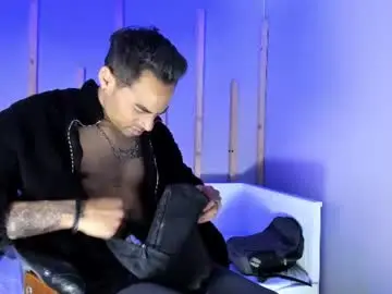 Chaturbate Live Sex of axel_devil