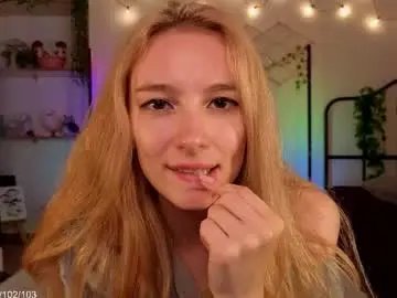 Chaturbate Best live sex cam show of berrryjelly