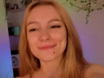 Chaturbate Watch Live Sex Cams of berrryjelly