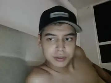 Chaturbate Free Live Porn of david_20041976