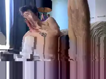 Chaturbate Best live sex cam show of eric_carrotman