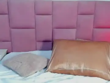 Chaturbate Live Sex of honeymoon_sariel