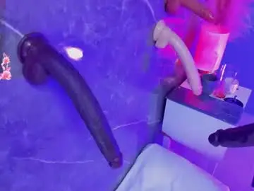 Chaturbate Live Sex of leticia__lyn