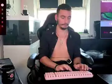 Chaturbate Free Live Porn of rayzel31