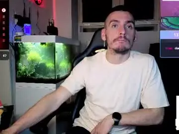 Chaturbate Live Sex Cam of rayzel31