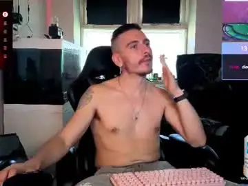 Chaturbate Live Sex Cam of rayzel31