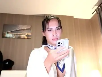 Chaturbate Free Live Porn of bee_thai