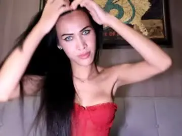Chaturbate Free Porn Cam of bee_thai