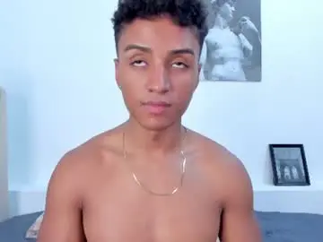 Chaturbate Live Sex of magnusking_