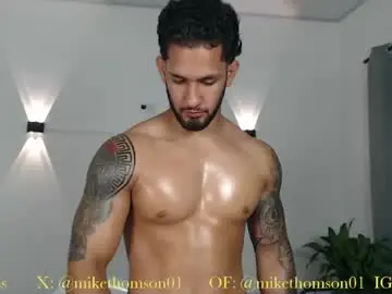 Chaturbate Watch Live Sex Cams of mikethomson01