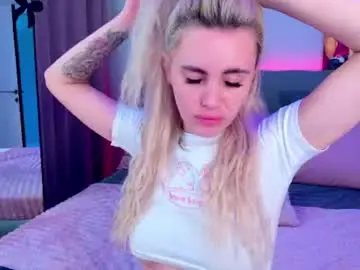 Chaturbate Free Porn Cam of rossy_x_