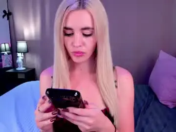 Chaturbate Best live sex cam show of rossy_x_