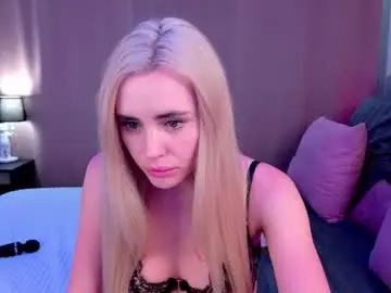 Chaturbate Sex Cam of rossy_x_