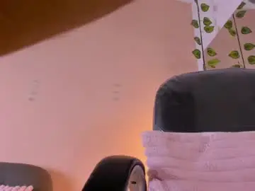 Chaturbate Live Porn of tahra_