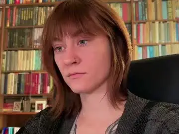 Chaturbate Live Sex Cam of retromarie