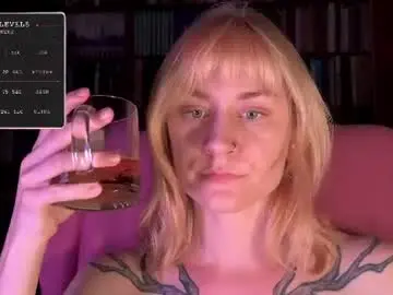 Chaturbate Live Sex Cam of retromarie