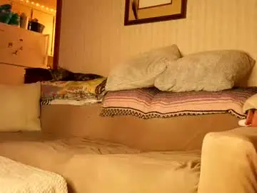 Chaturbate Live Sex Cam of sasha_love__