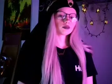Chaturbate Adult Webcams of spookybarbiegirl