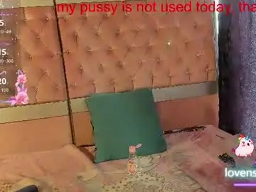Chaturbate Best live sex cam show of sweet_emmili