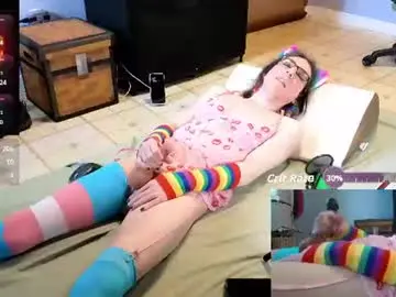 Chaturbate Live Sex Cam of willowlayne