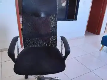 Chaturbate Live Sex Cam of kaurilop