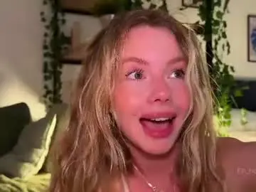 Chaturbate Live Sex of elli_harmon